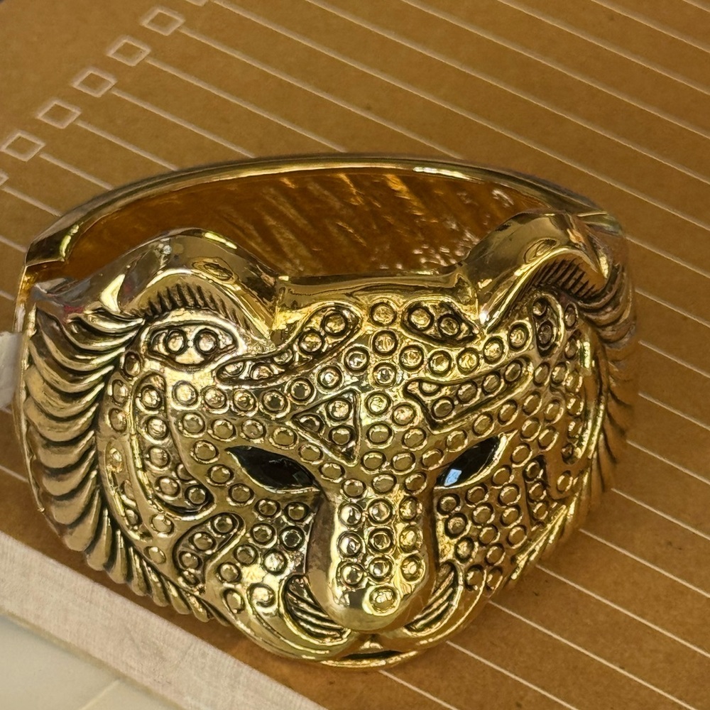 Gold panther hinge bracelet
